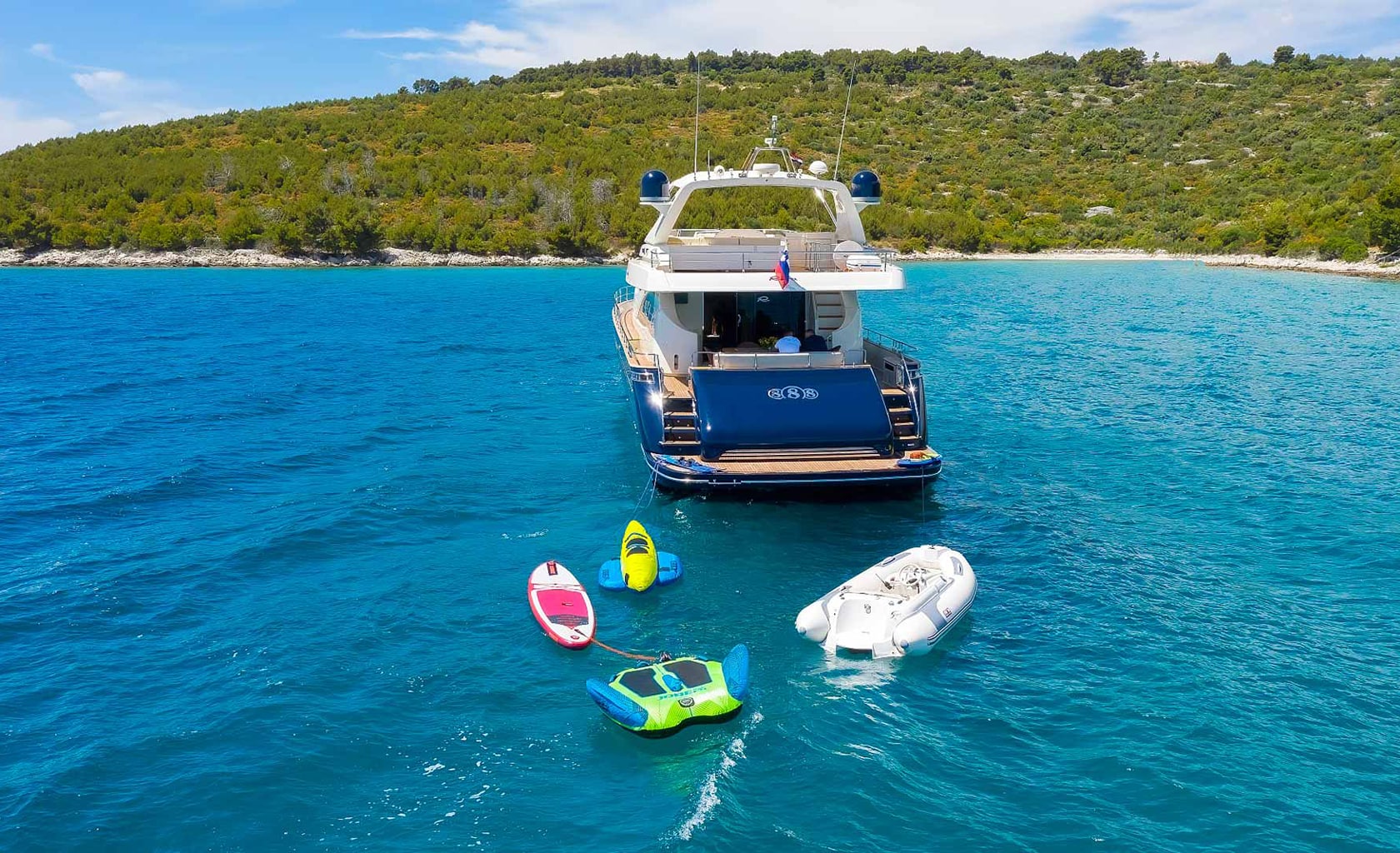 888 Water sports