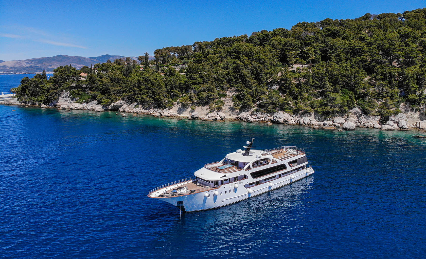 ADRIATIC KING Anchored