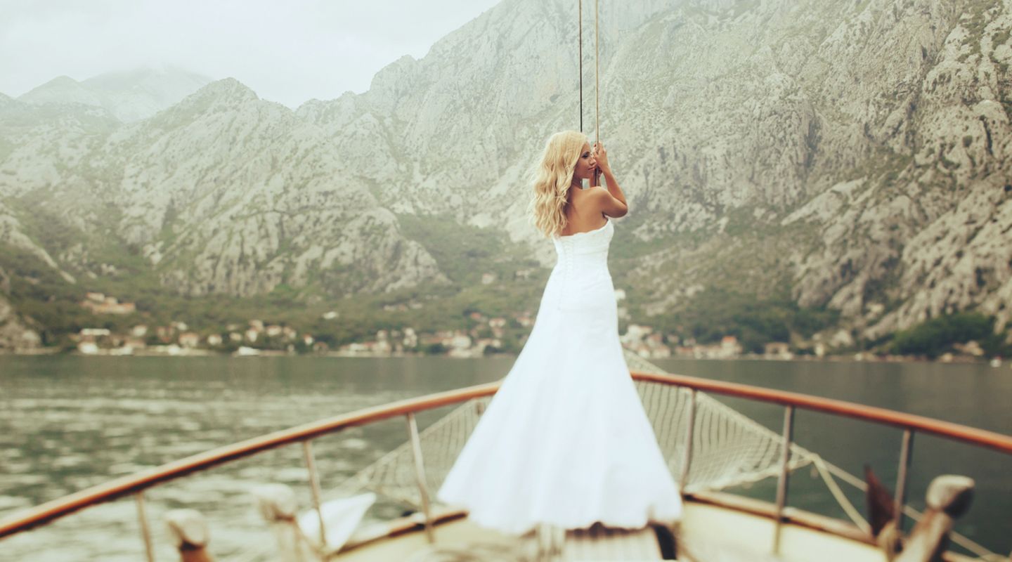 Boat wedding