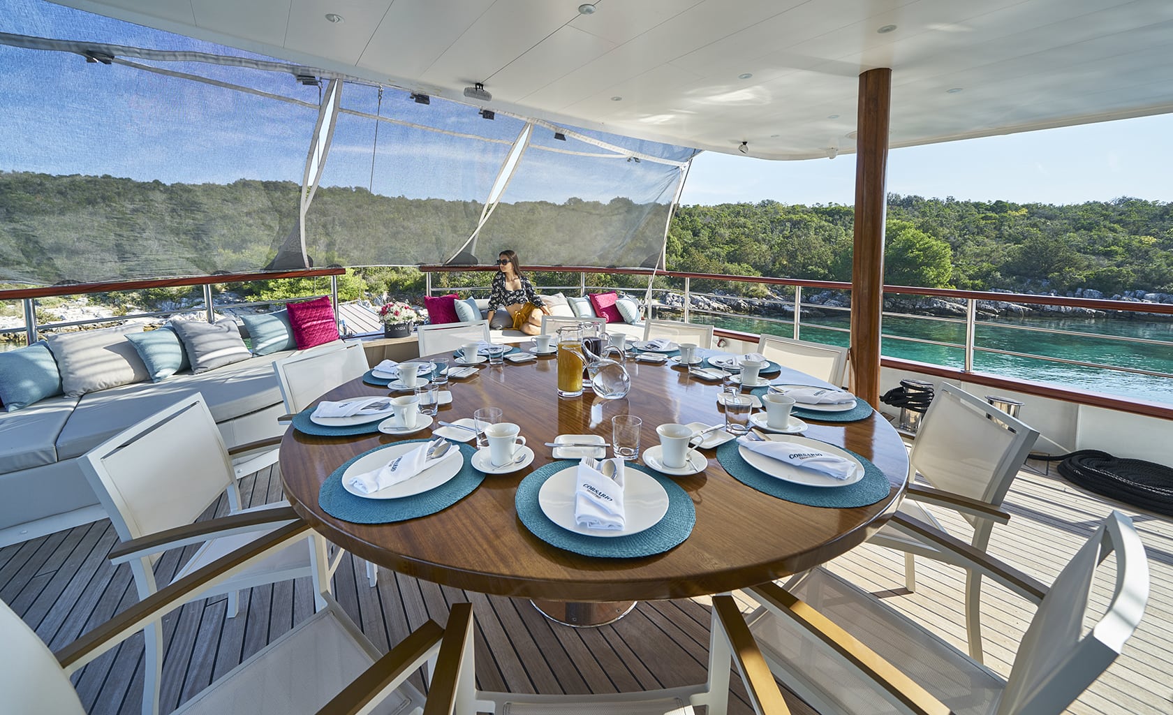 CORSARIO Aft deck