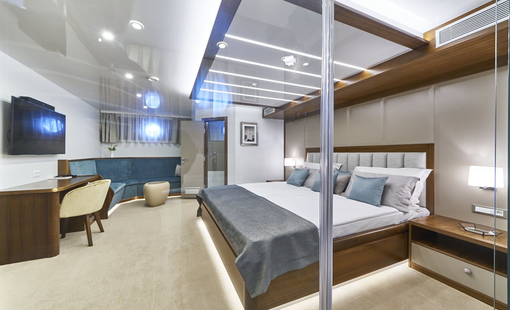 CORSARIO Double cabin
