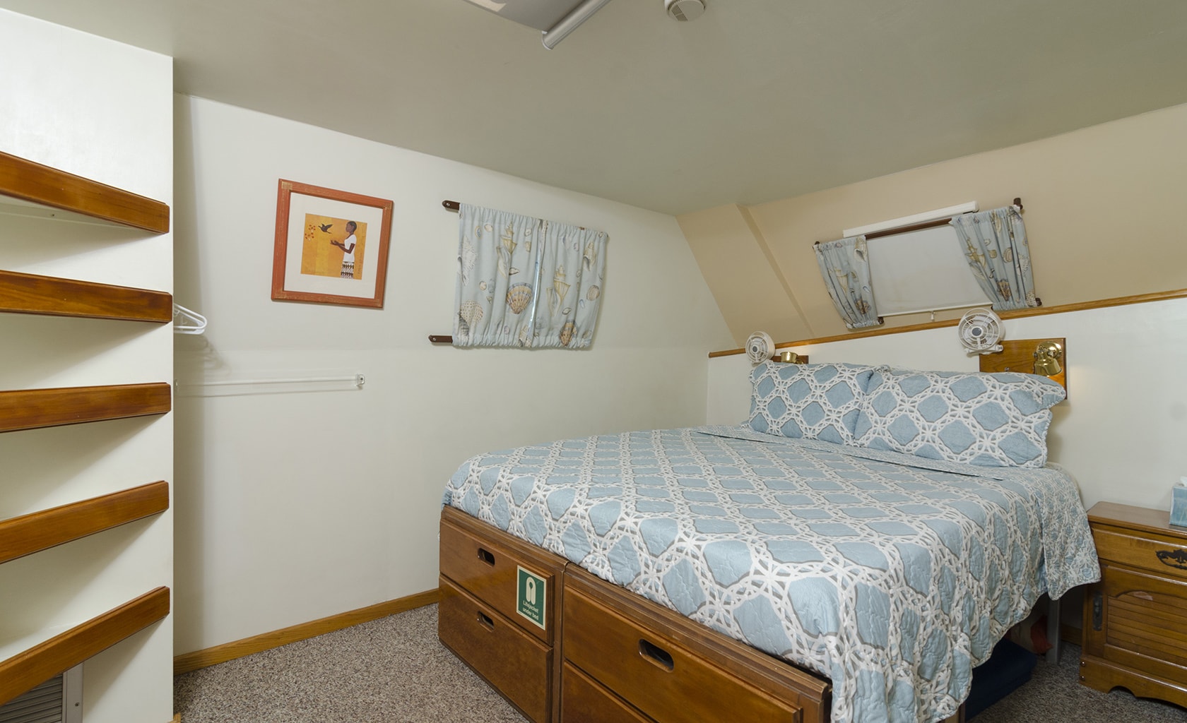 CUAN LAW Double cabin