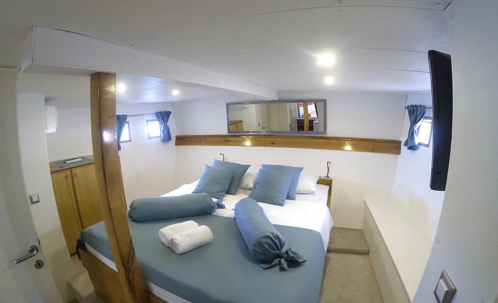 DAMA Master cabin