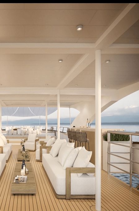 Yacht_deck