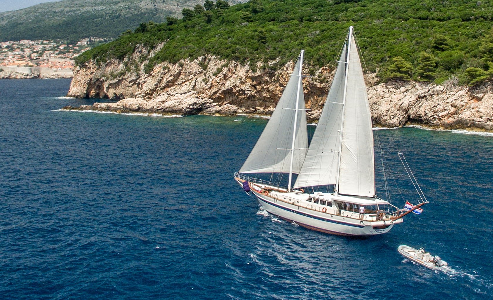 FORTUNA Sailing