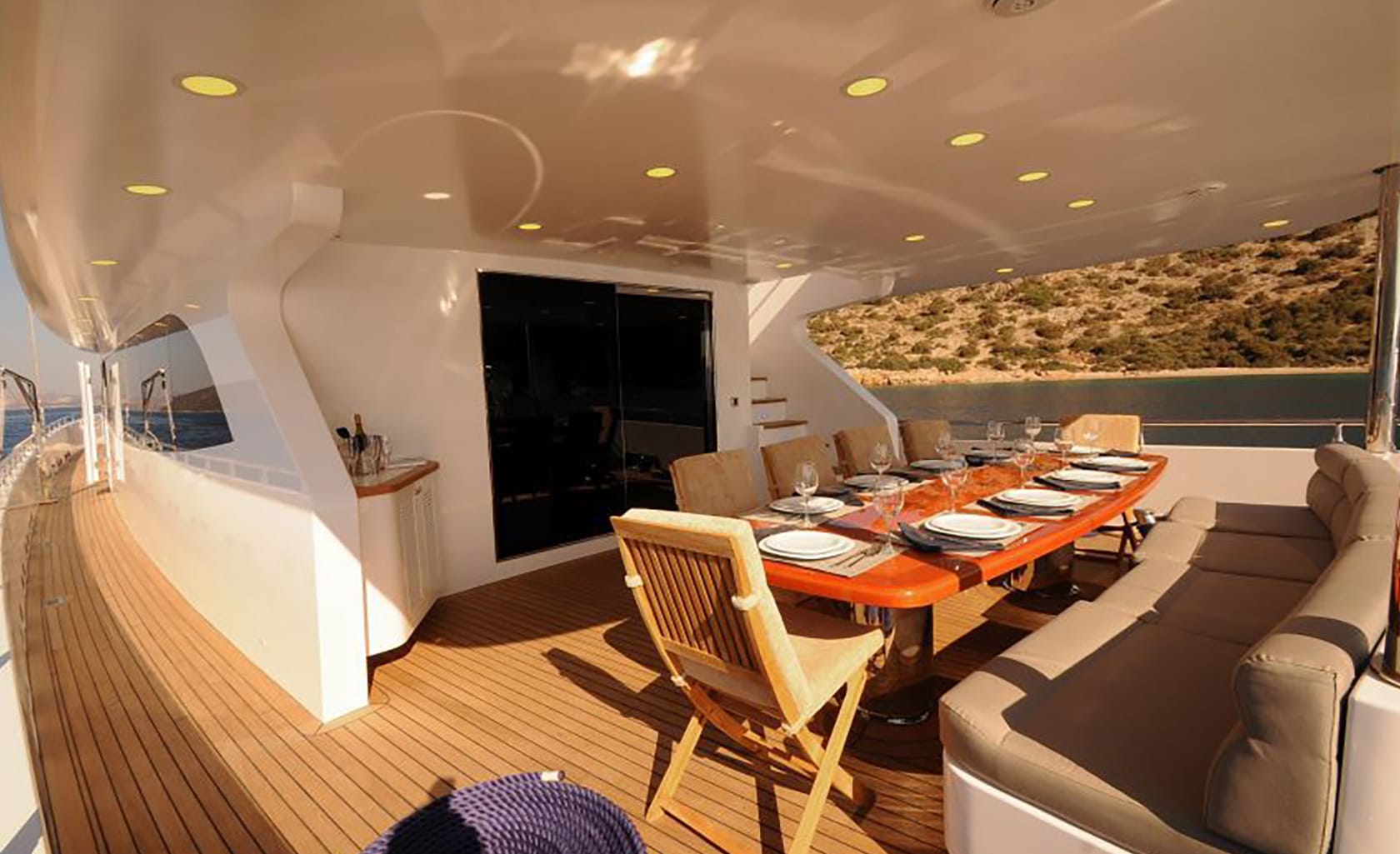 GUL MARIA Aft deck