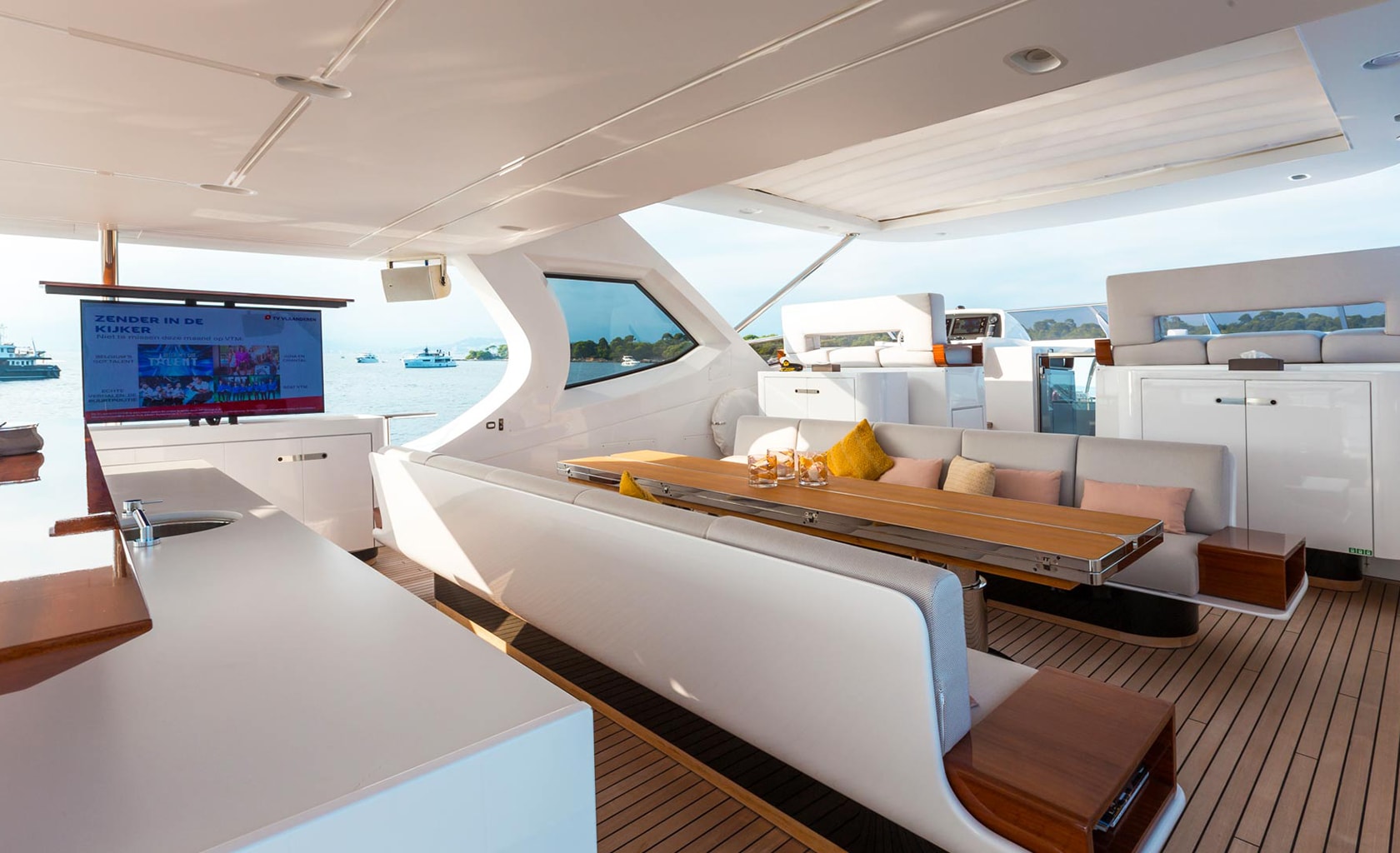 HEED Flybridge