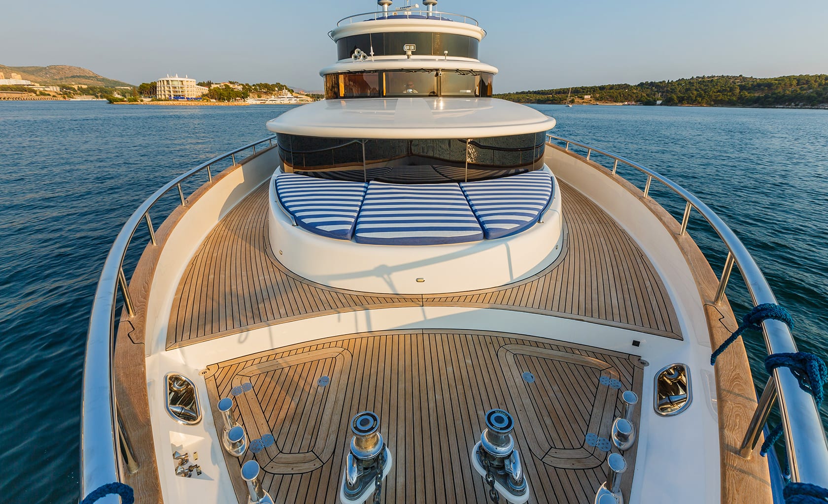 JOHNSON BABY Bow deck