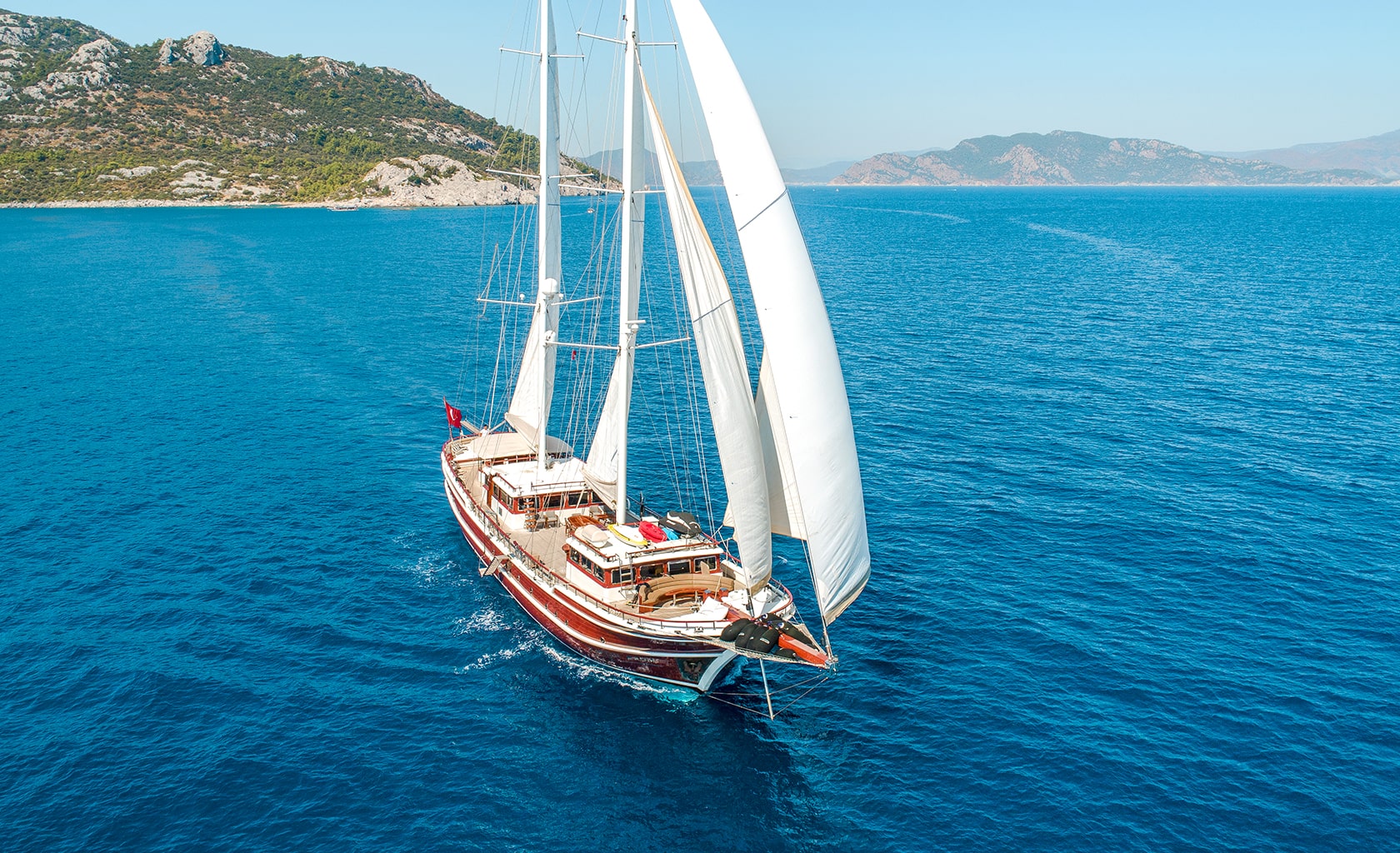 KAPTAN KADIR Sailing