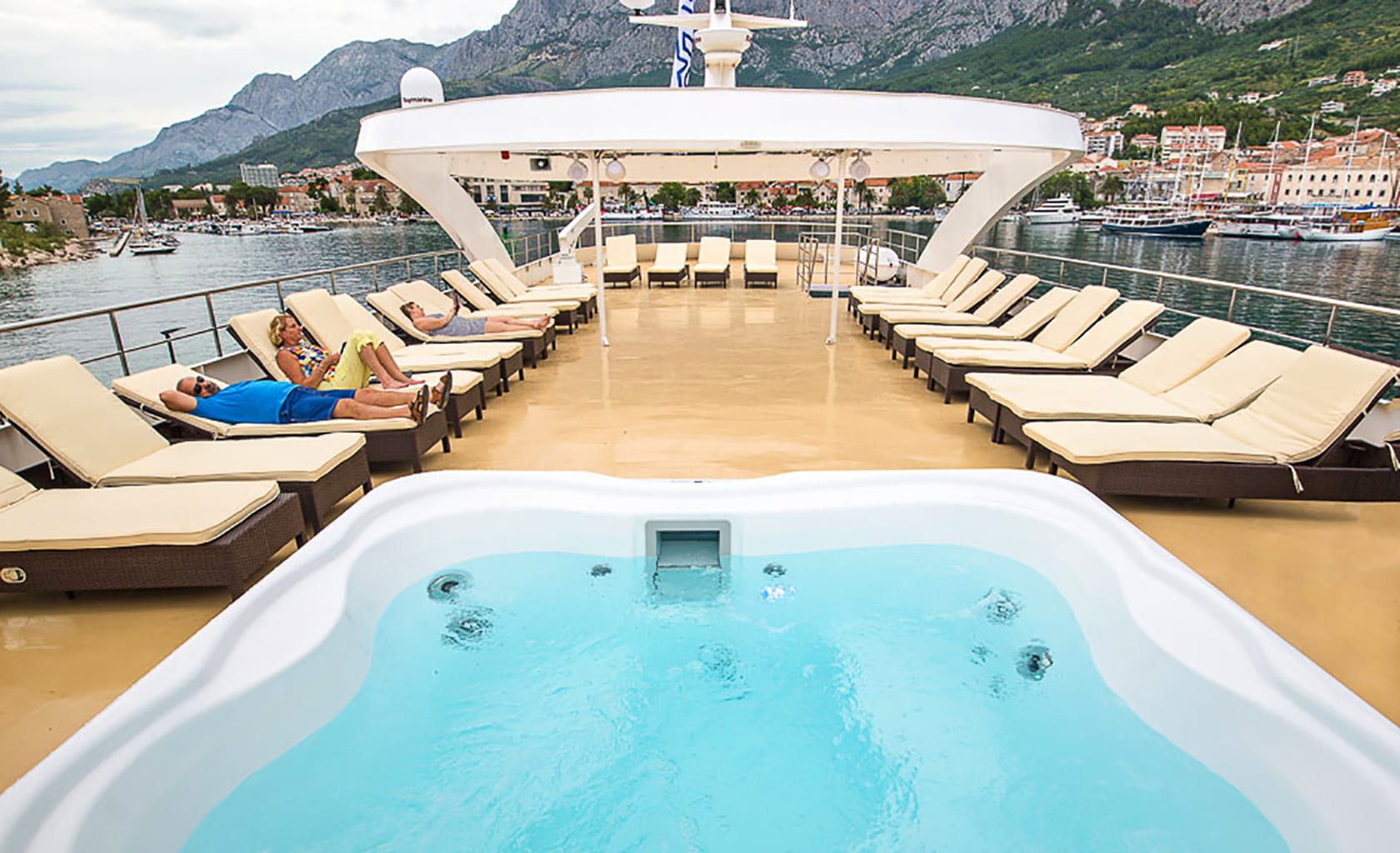 KARIZMA Jacuzzi