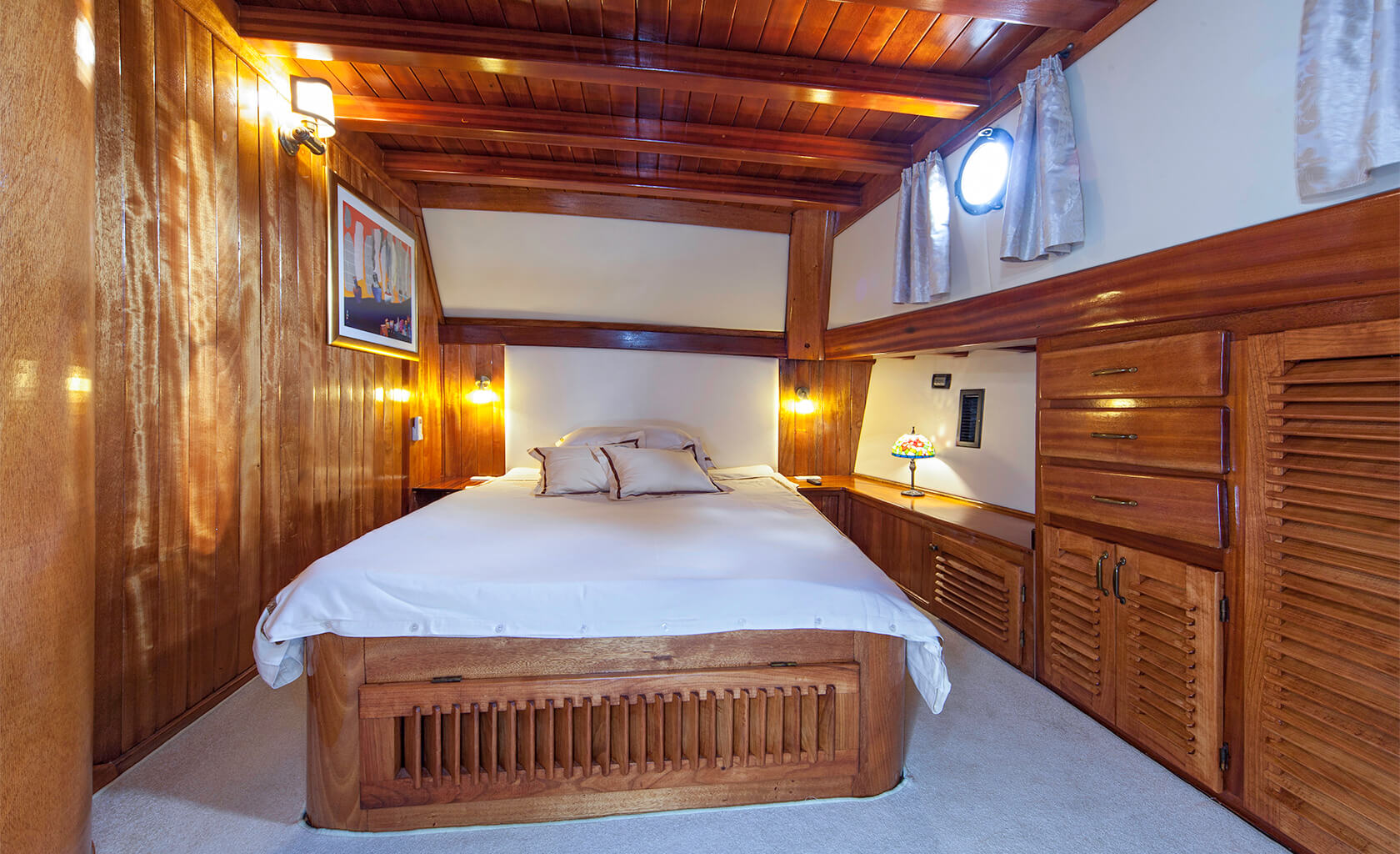 LIBRA Double cabin