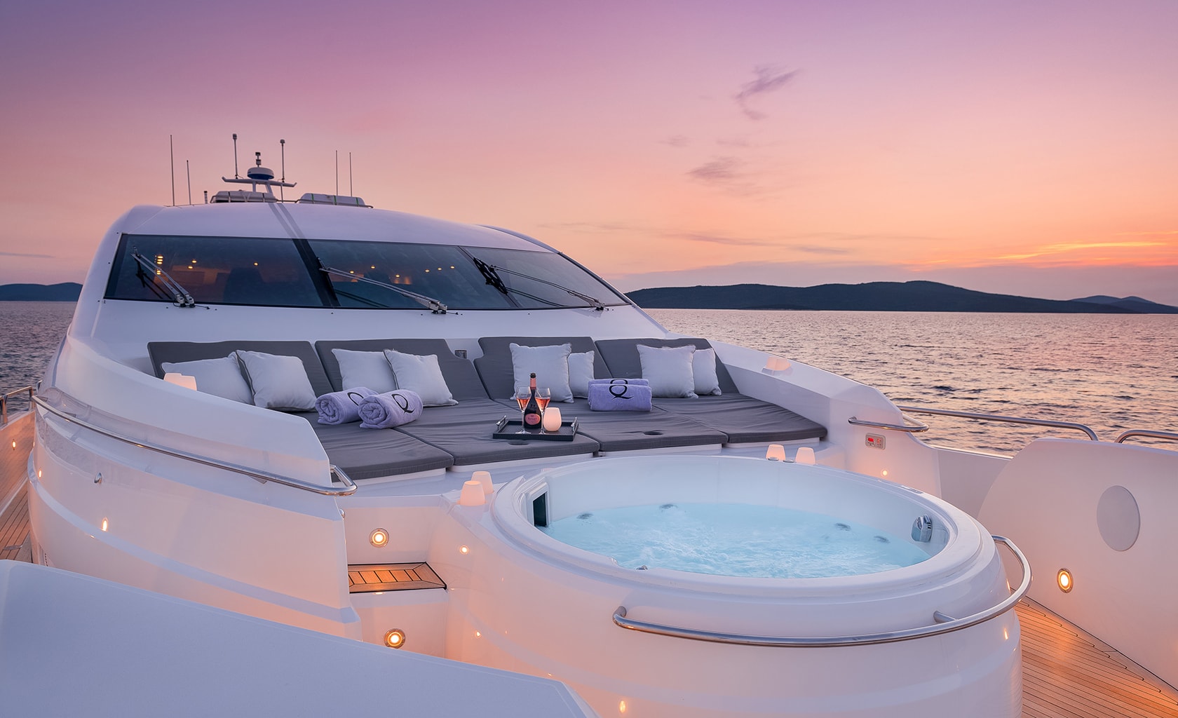 QUANTUM Jacuzzi