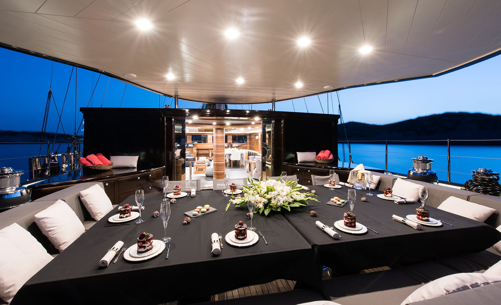 ROX STAR Dining area