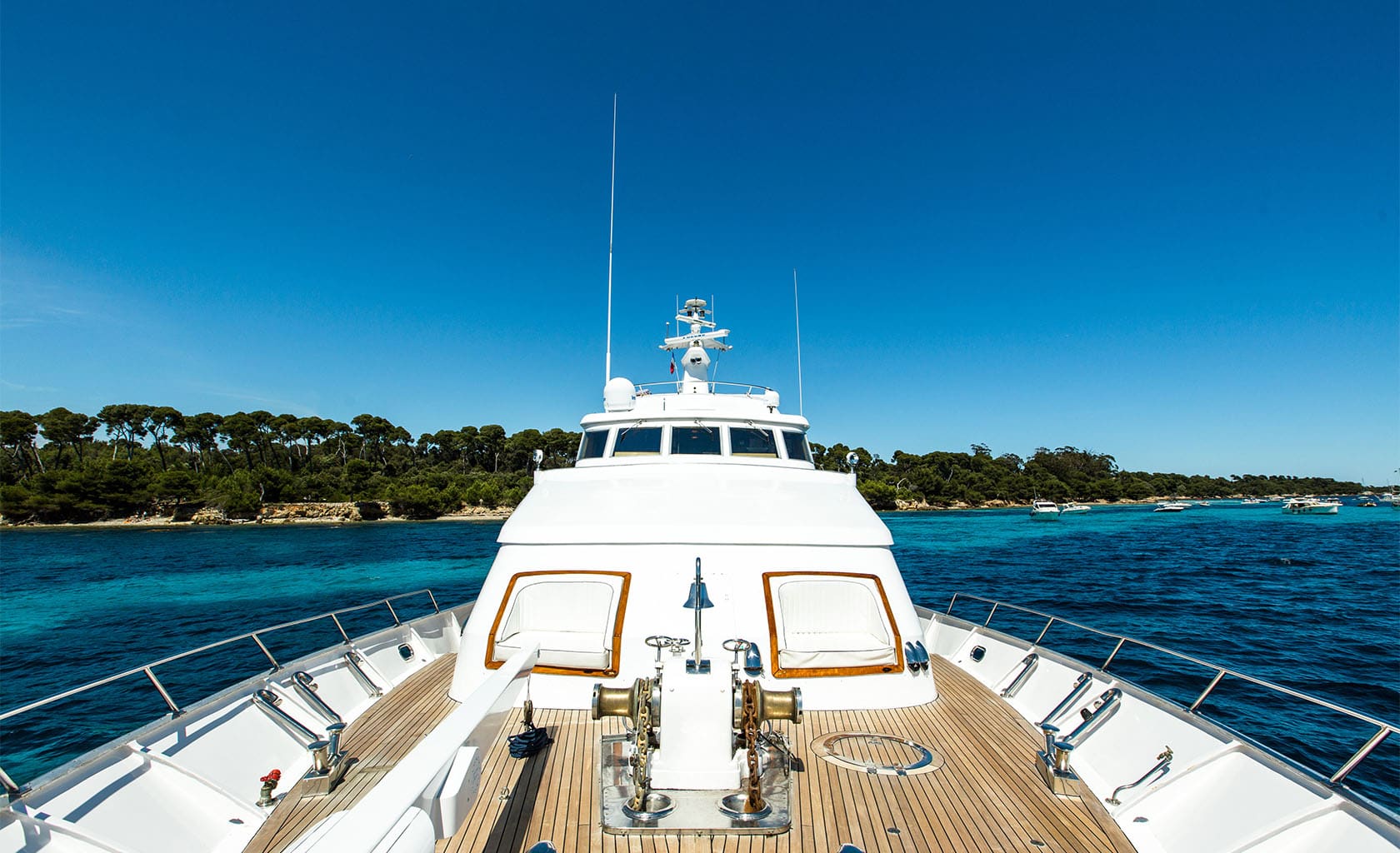 STAR OF THE SEA Bow deck