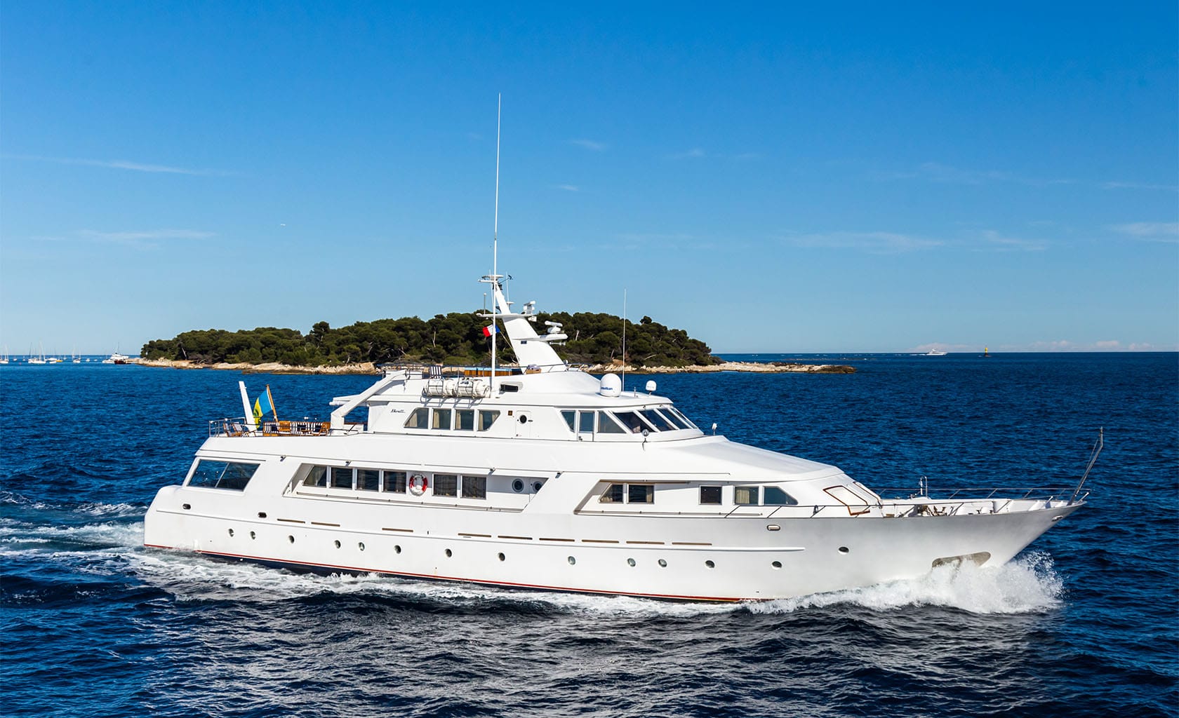 STAR OF THE SEA Cruising