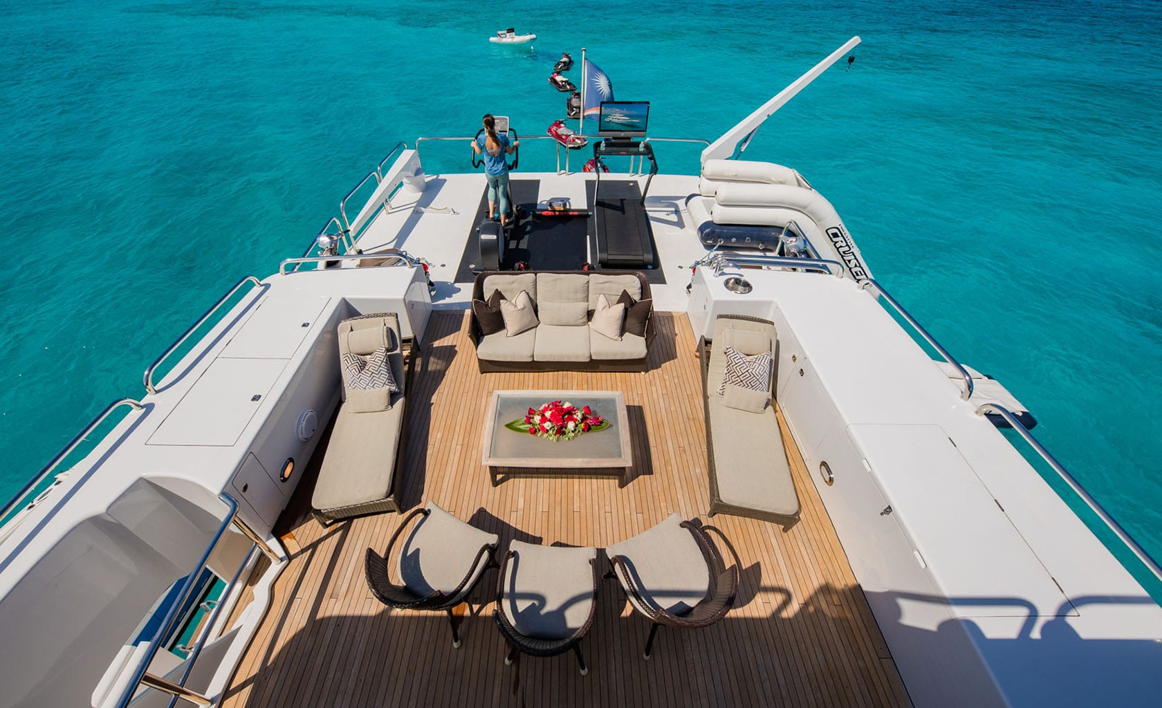 STAR SHIP Flybridge