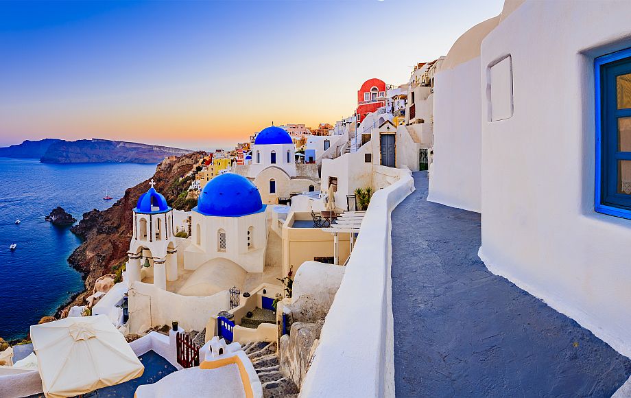 Santorini-Greece-Oia-at-sunset.