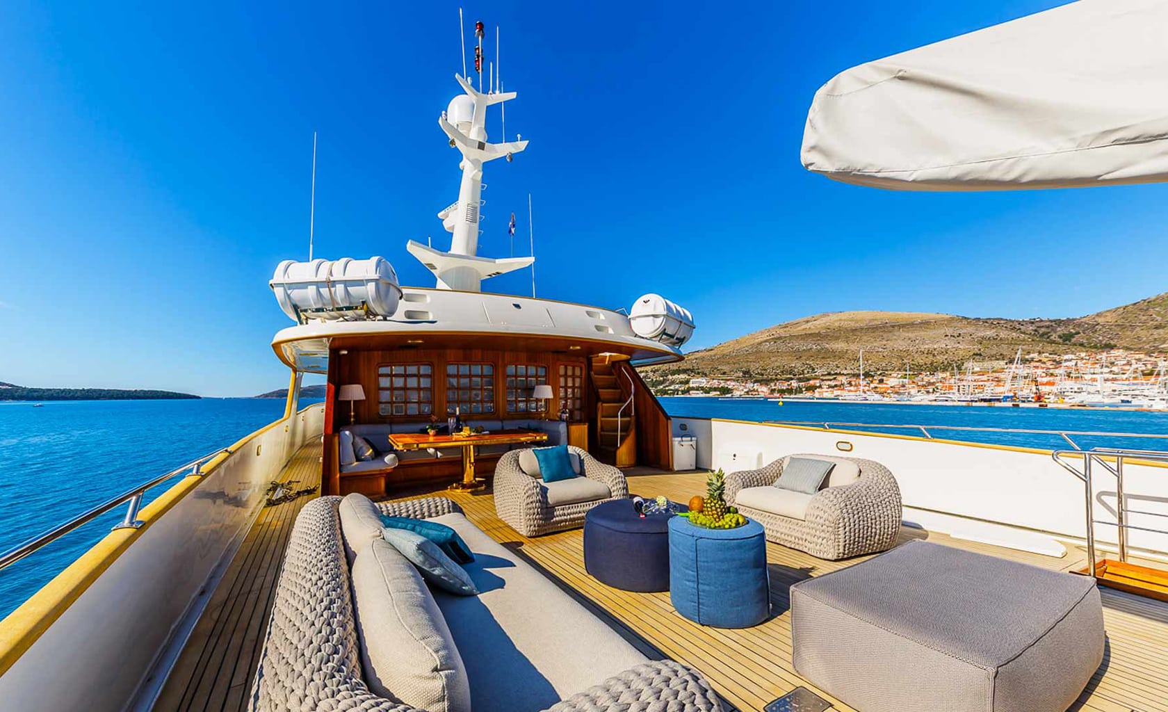 TO JE TO Lounge area