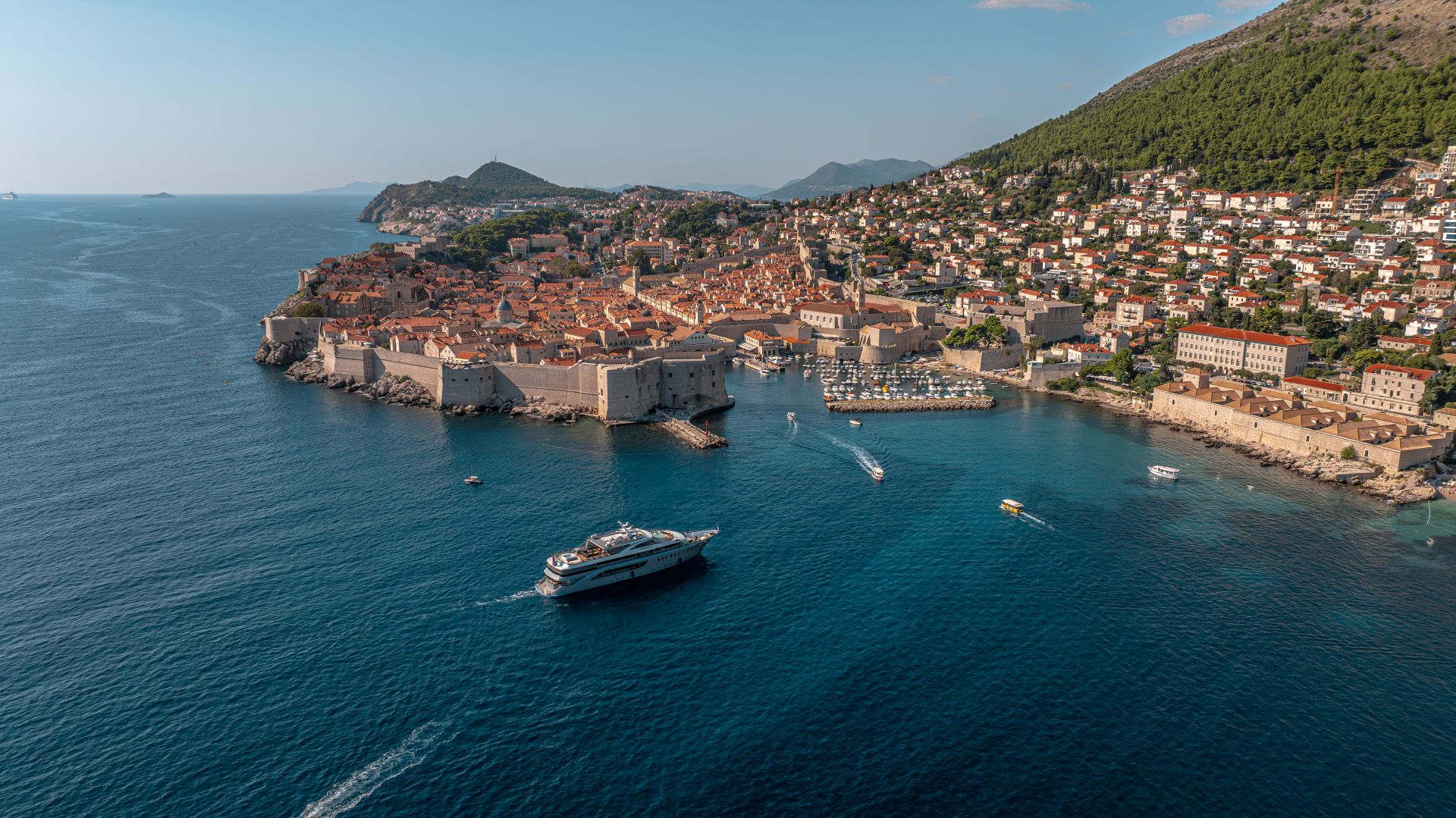Sunset in Dubrovnik showing the time difference between uk and croatia