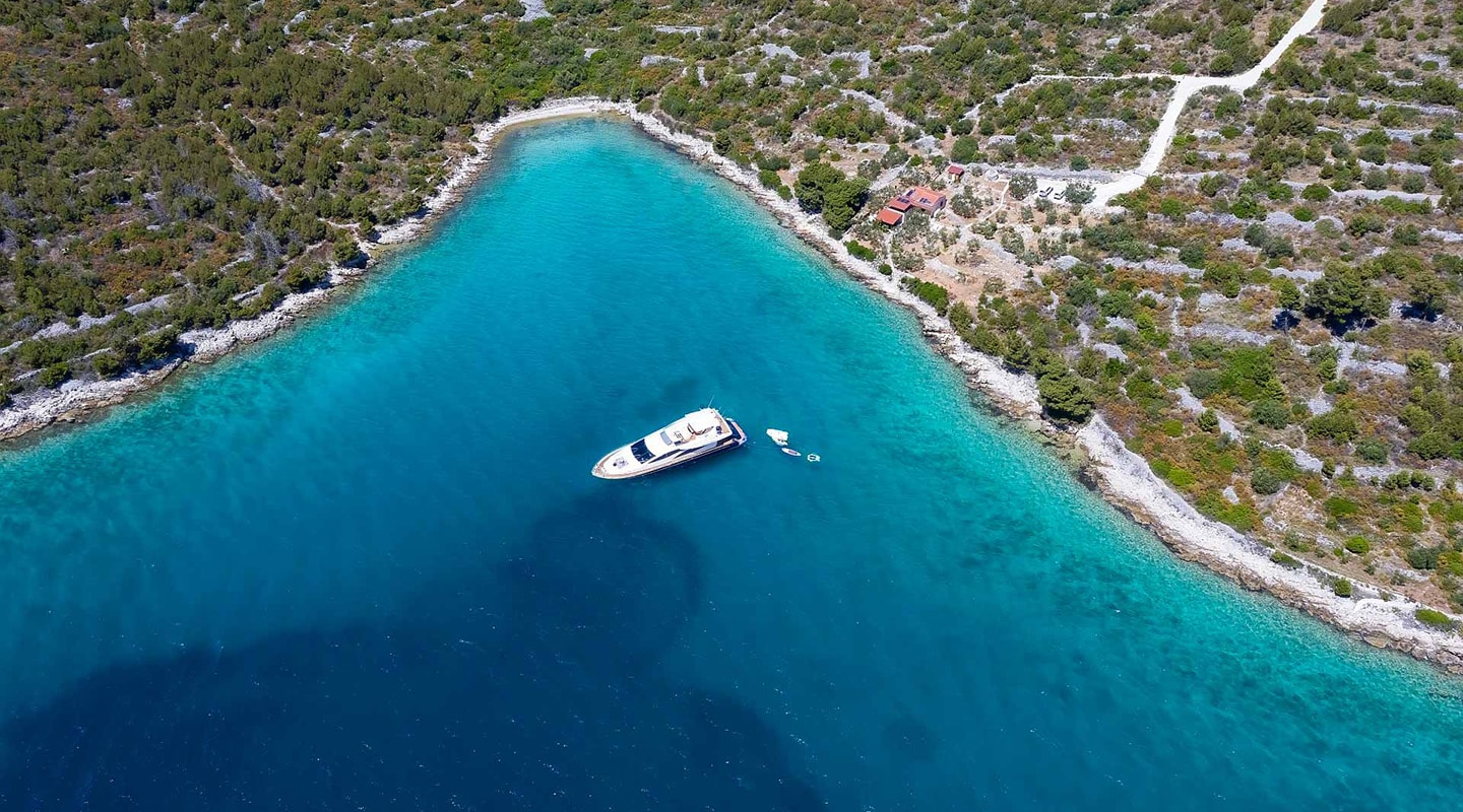 888 Anchored
