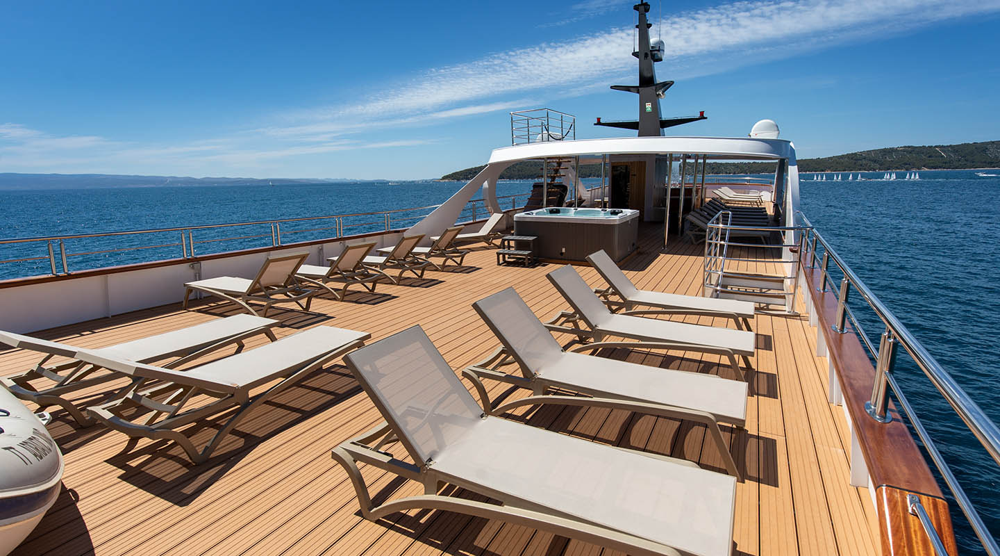 ADRIATIC KING Sun loungers