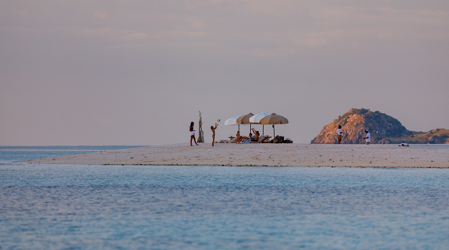 ALIIKAI Beach club