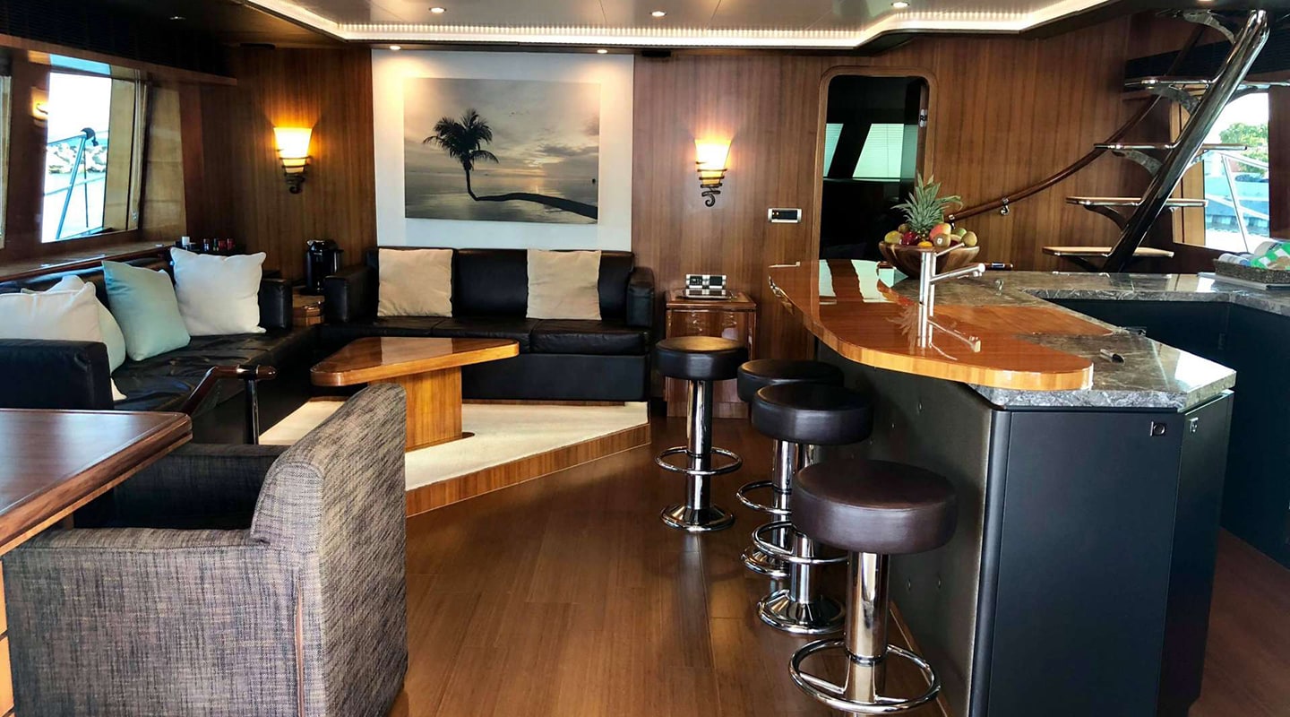 BLUE HORIZON Salon