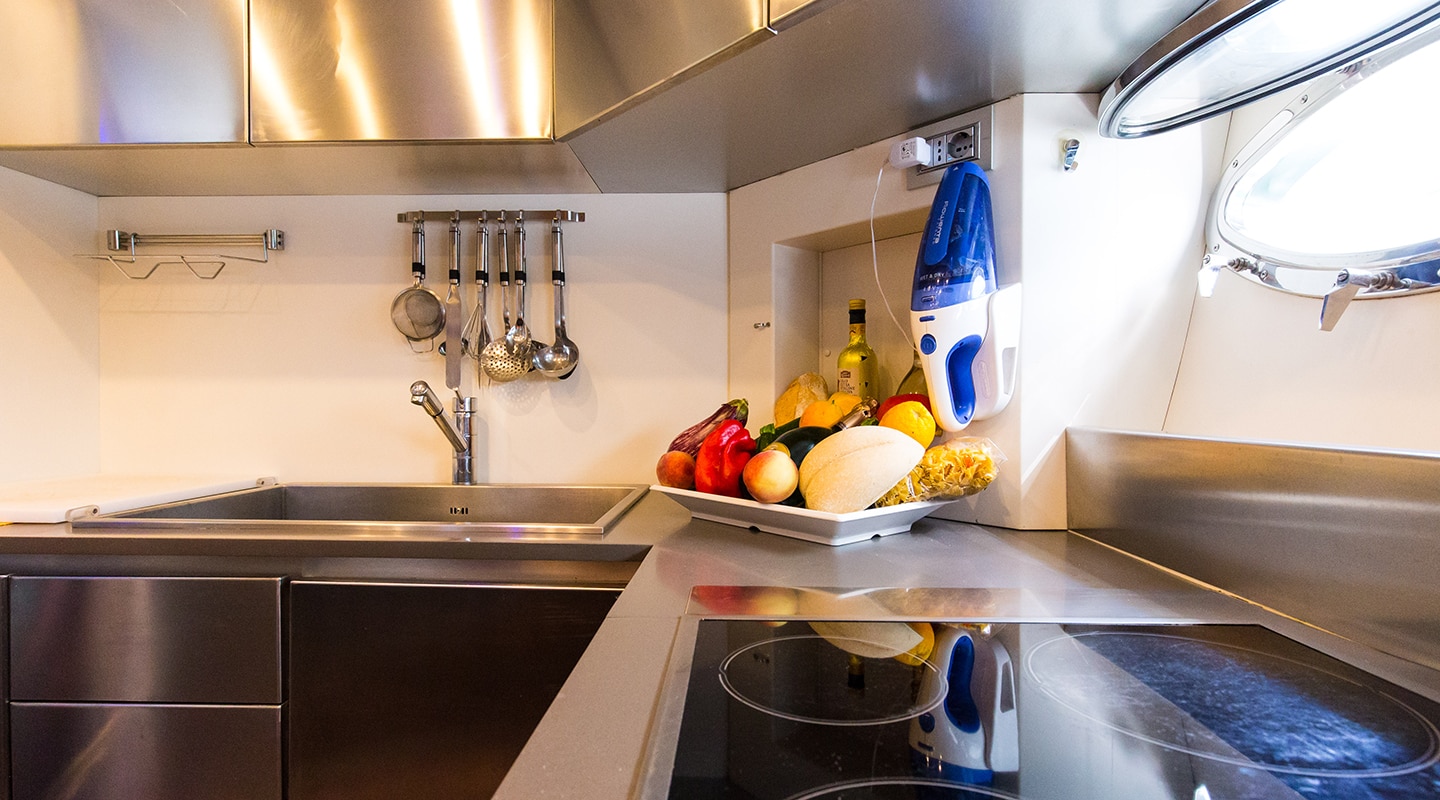 CINQUE Galley
