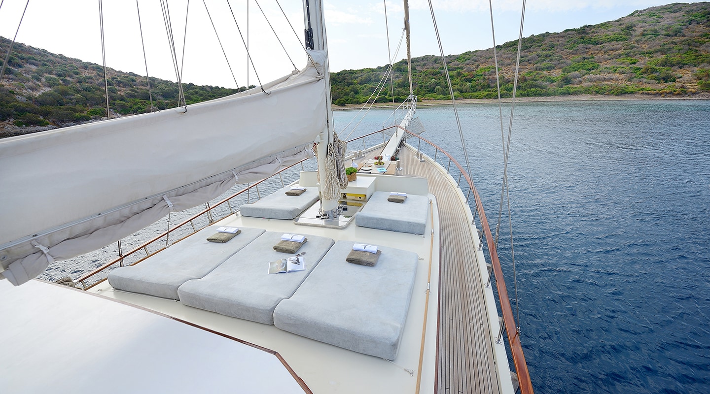 COBRA III Sundeck