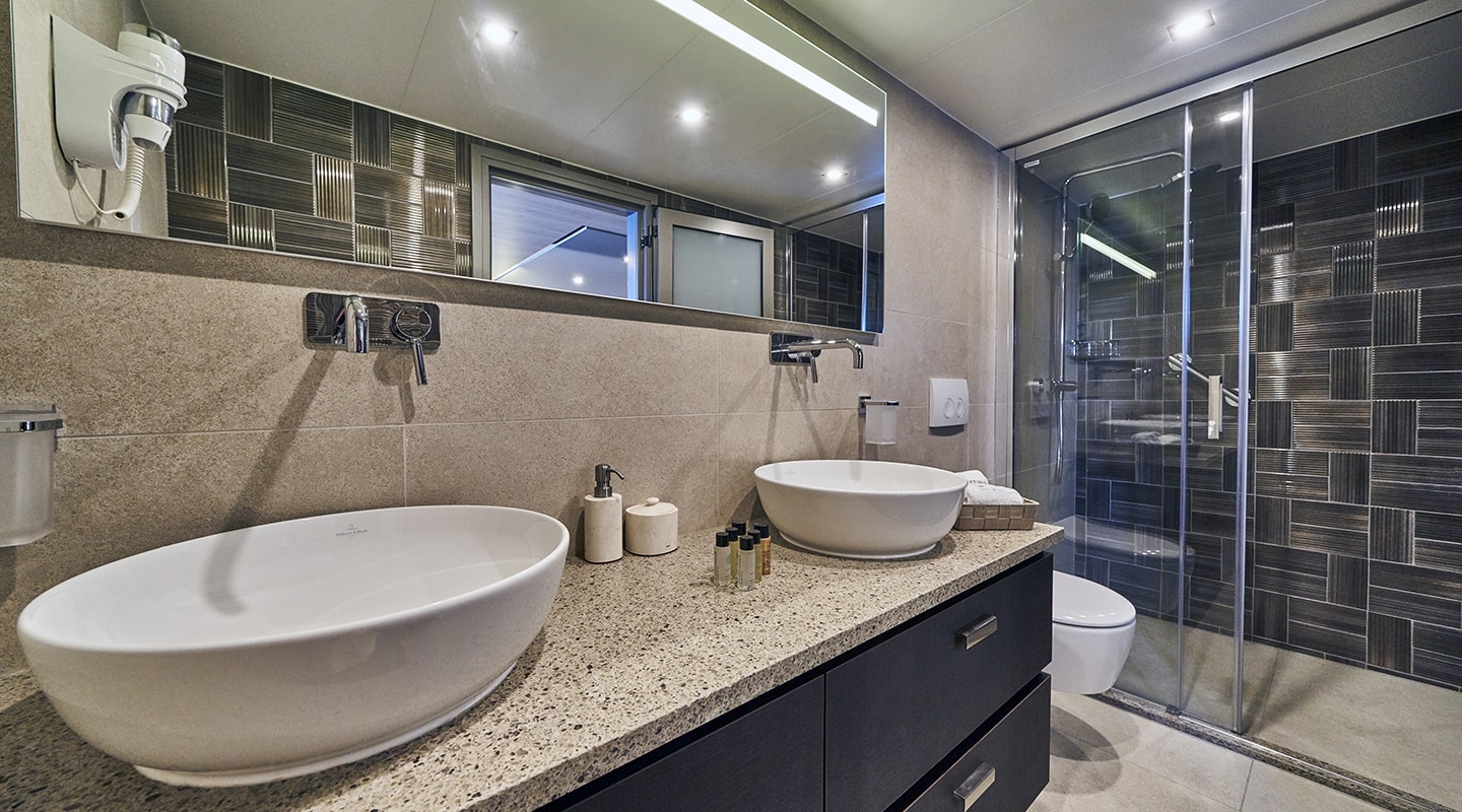 DALMATINO Bathroom