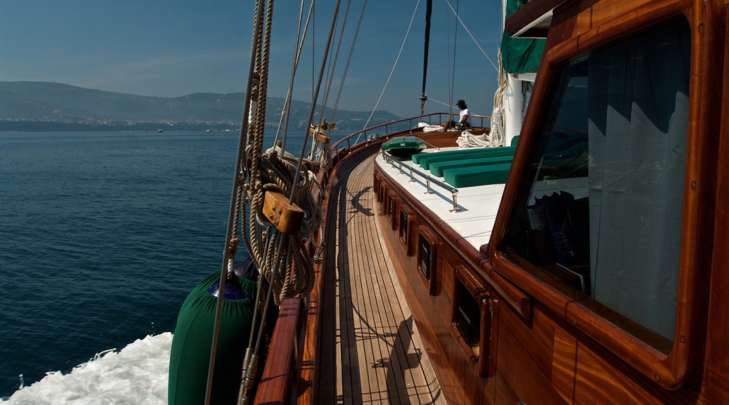 DERIYA DENIZ Side deck