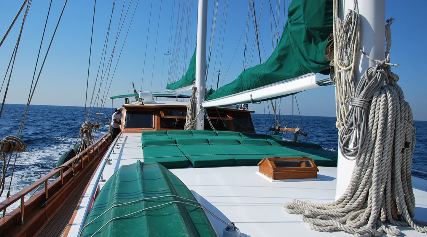 DERIYA DENIZ Sun deck