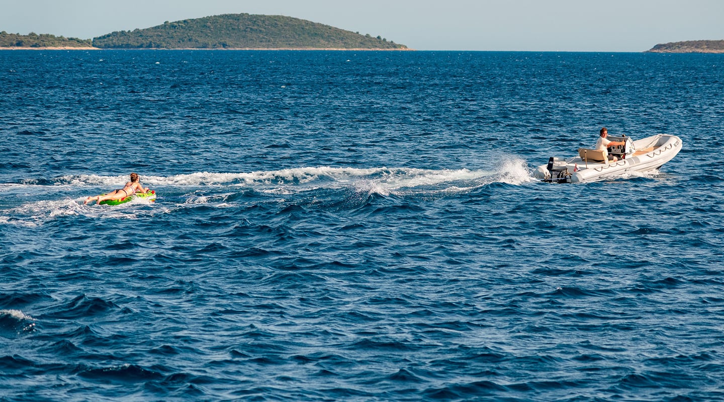 DONA Water sports