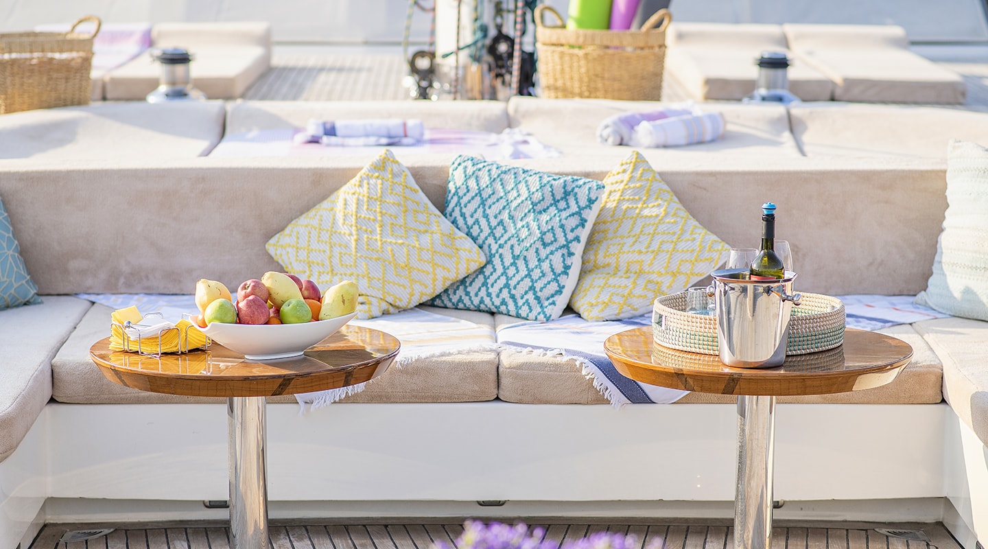 DRAGON FLY Sitting area on Bow deck