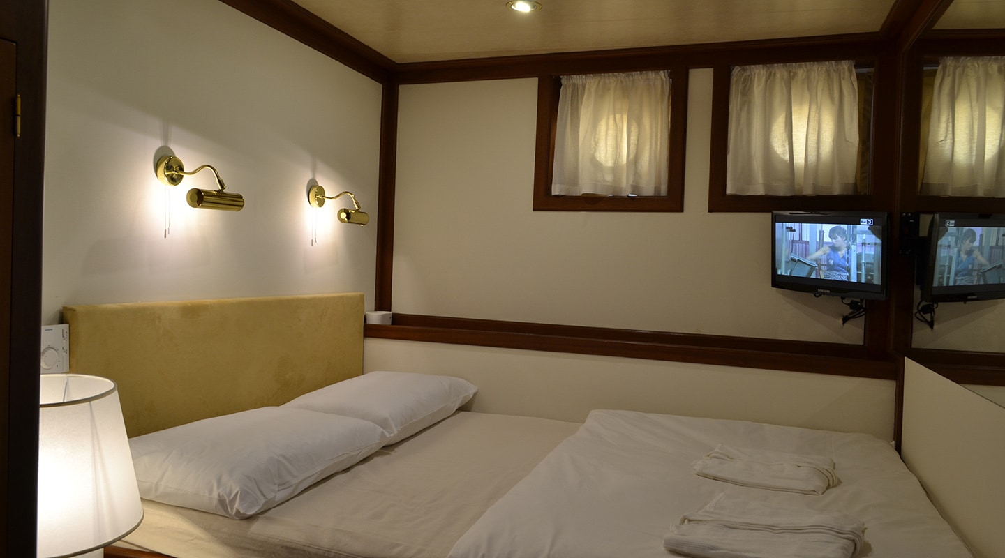 DVI MARIJE Double cabin