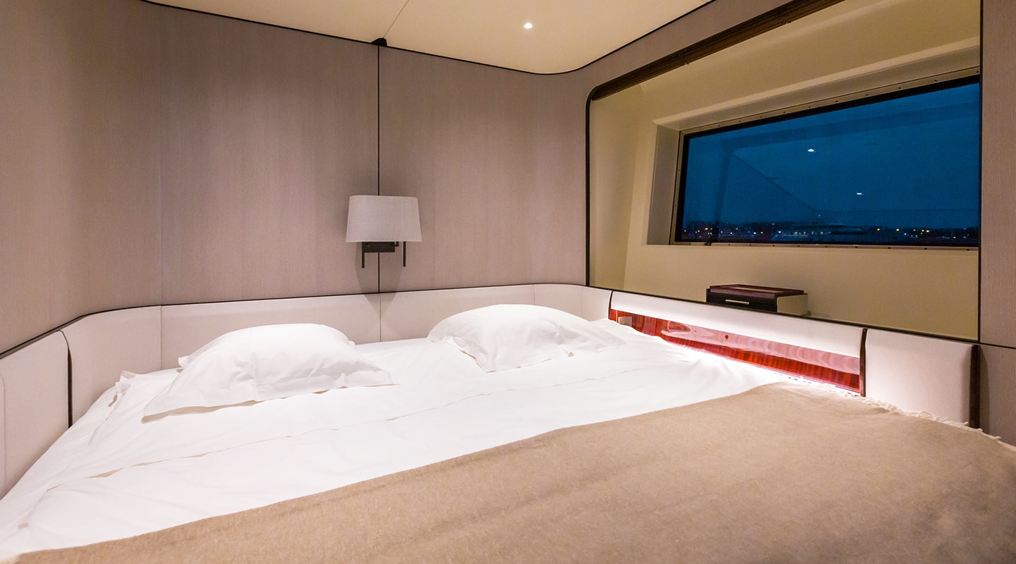 HEED VIP cabin