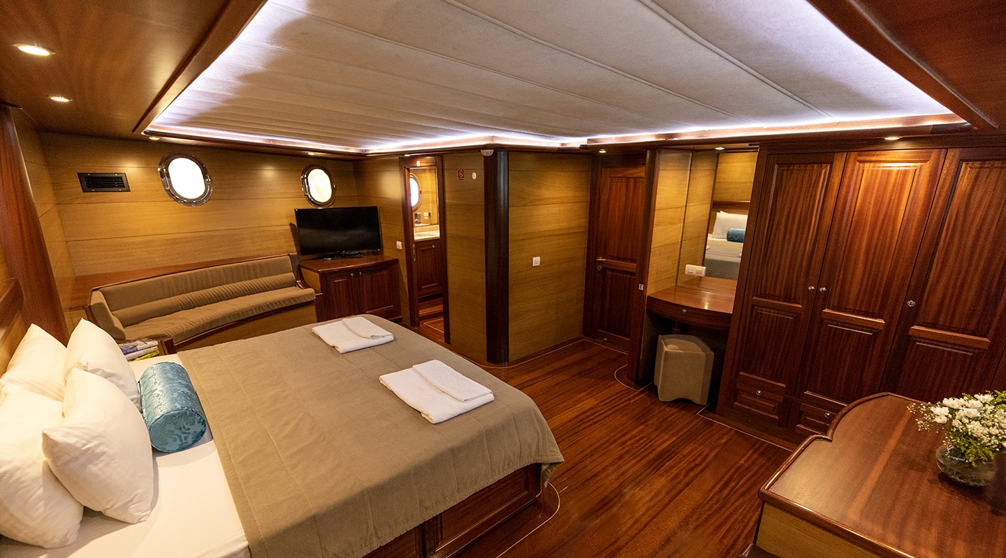 KAYHAN 4 Master cabin