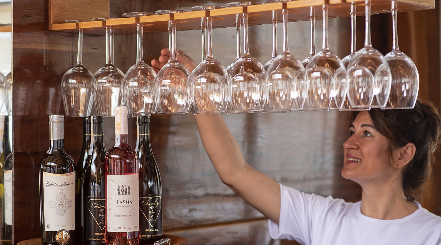 LA REINE Wine tasting