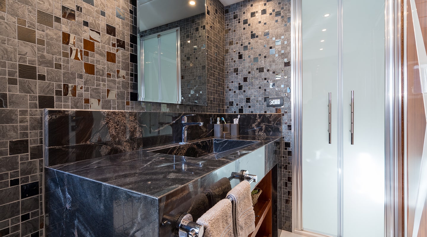 LONG ISLAND Bathroom