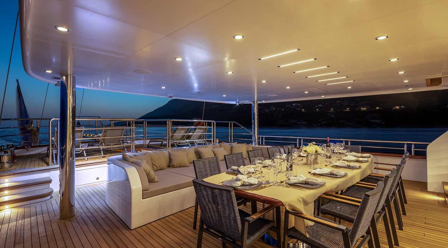 LOVE STORY Dining area on Aft deck
