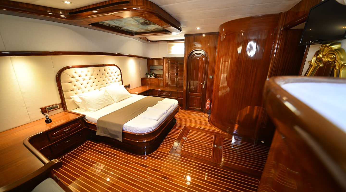 LUCE DEL MARE Master cabin