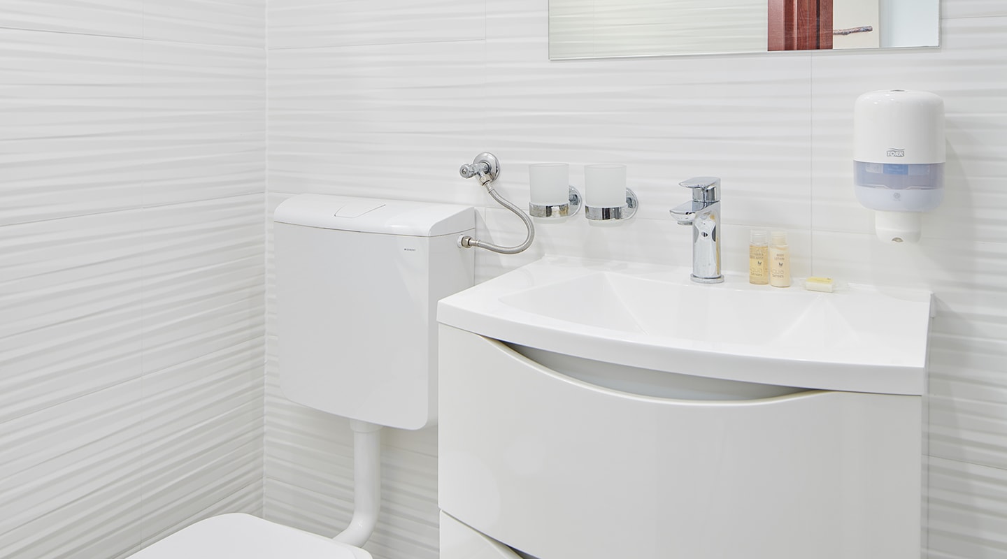 LUPUS MARE Bathroom