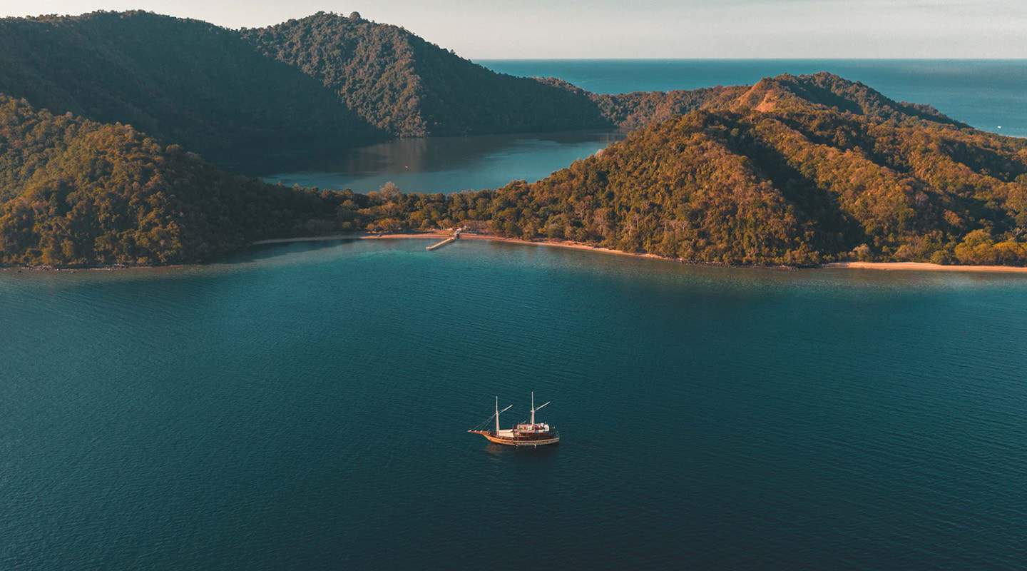 MAJ OCEANIC Anchored