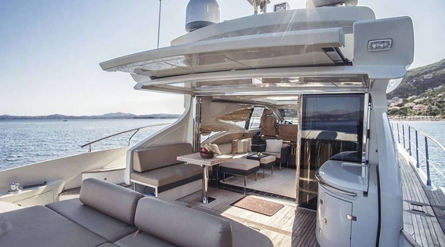 MAORO Aft deck