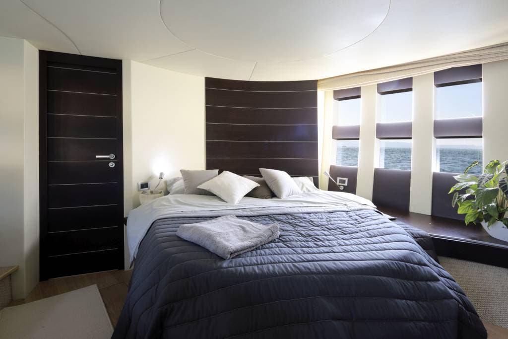 MAORO Master cabin