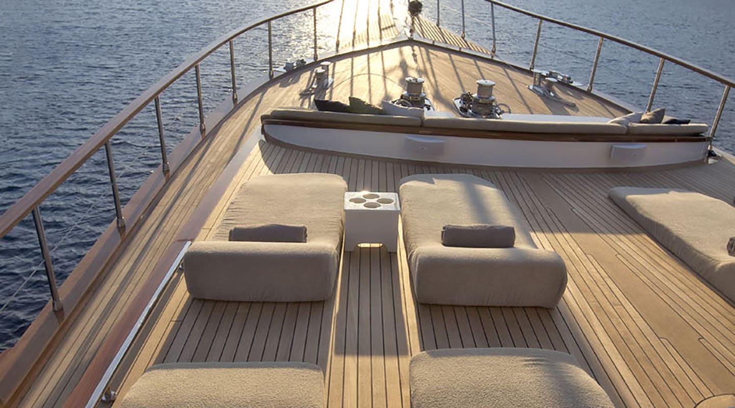 MISS B Sun deck