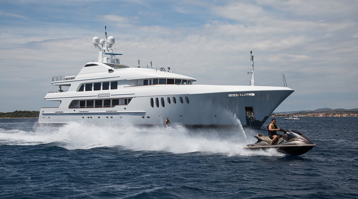MUSTIQUE Watersports
