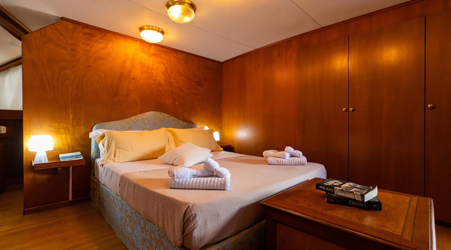 NAFISA Double cabin