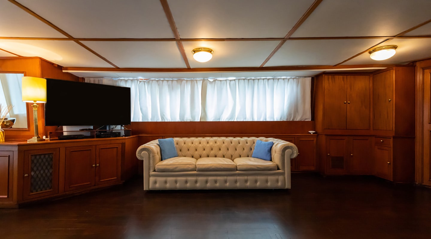 NAFISA Saloon