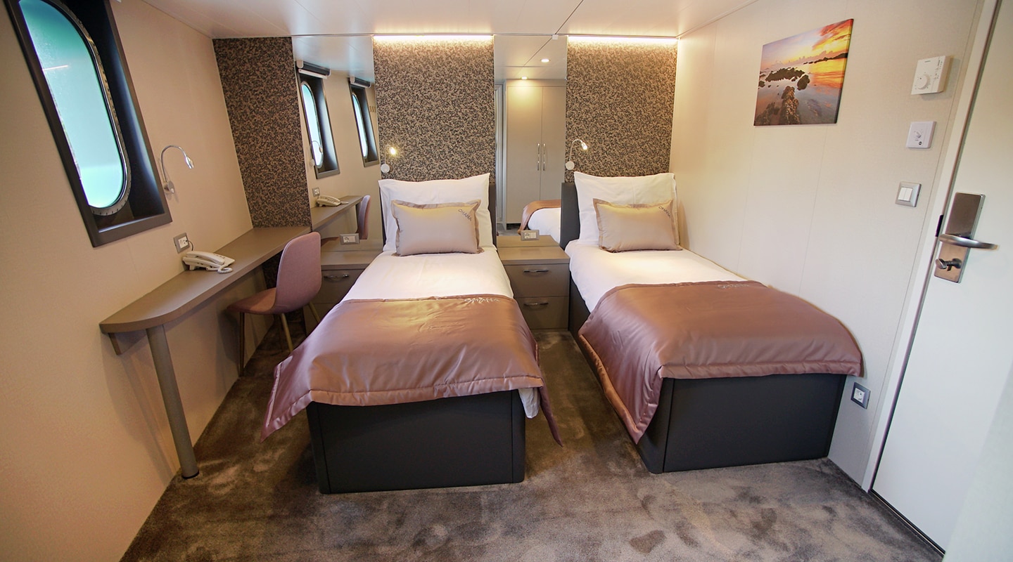 OHANA Twin cabin